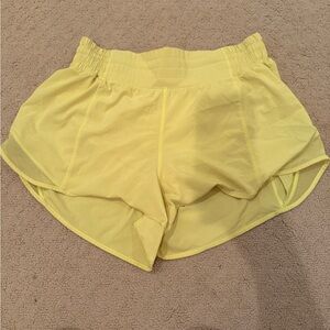 Lululemon Athletica Bright Yellow hotty hot low rise 2.5 shorts